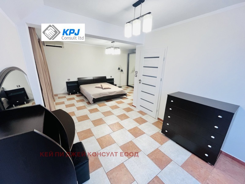 A louer  3+ chambres Sofia , Vitocha , 240 m² | 37100472 - image [14]