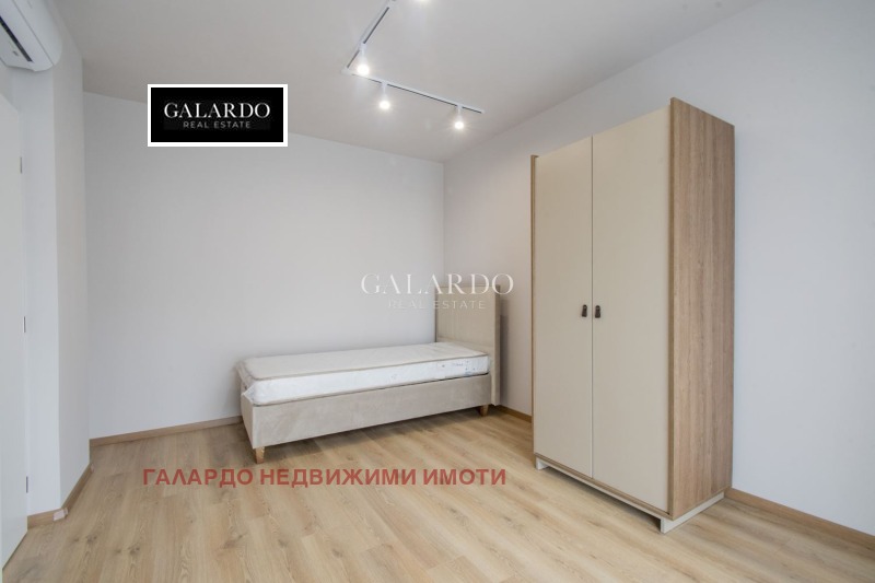 Vuokrattavana  Talo Sofia , Simeonovo , 208 neliömetriä | 85095832 - kuva [15]