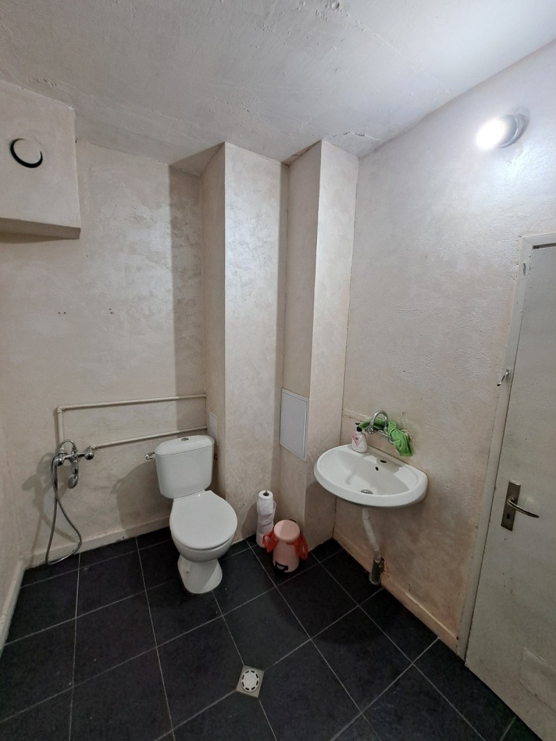 Дава под наем БИЗНЕС ИМОТ, гр. София, Дианабад, снимка 13 - Други - 52525996