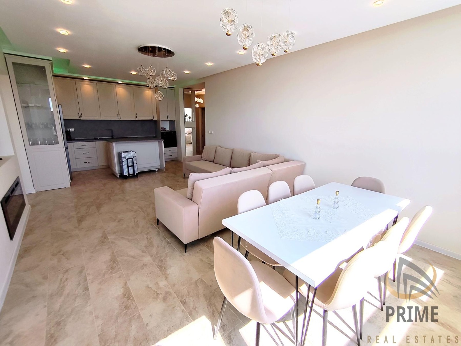 Дава под наем 3-СТАЕН, гр. Бургас, Славейков