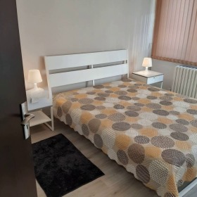 1 quarto Lozenec, Sofia 6