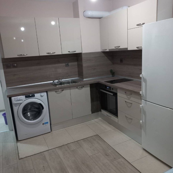 Para alugar  1 quarto Plovdiv , Hristo Smirnenski , 60 m² | 45764424 - imagem [2]
