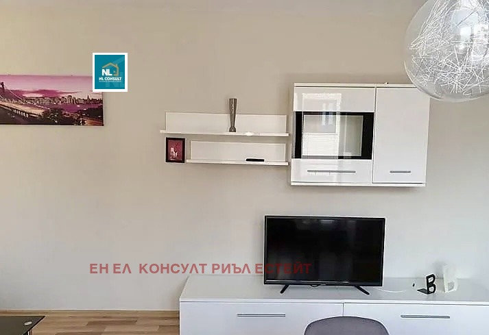 Дава под наем 3-СТАЕН, гр. Пловдив, Кючук Париж, снимка 4 - Апартаменти - 53070348