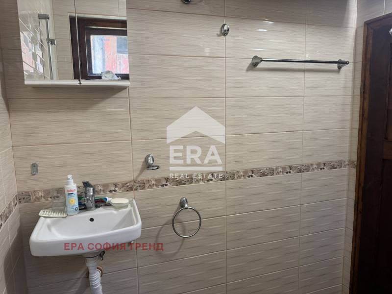 Do wynajęcia  Dom region Pernika , Garlo , 180 mkw | 94596361 - obraz [7]