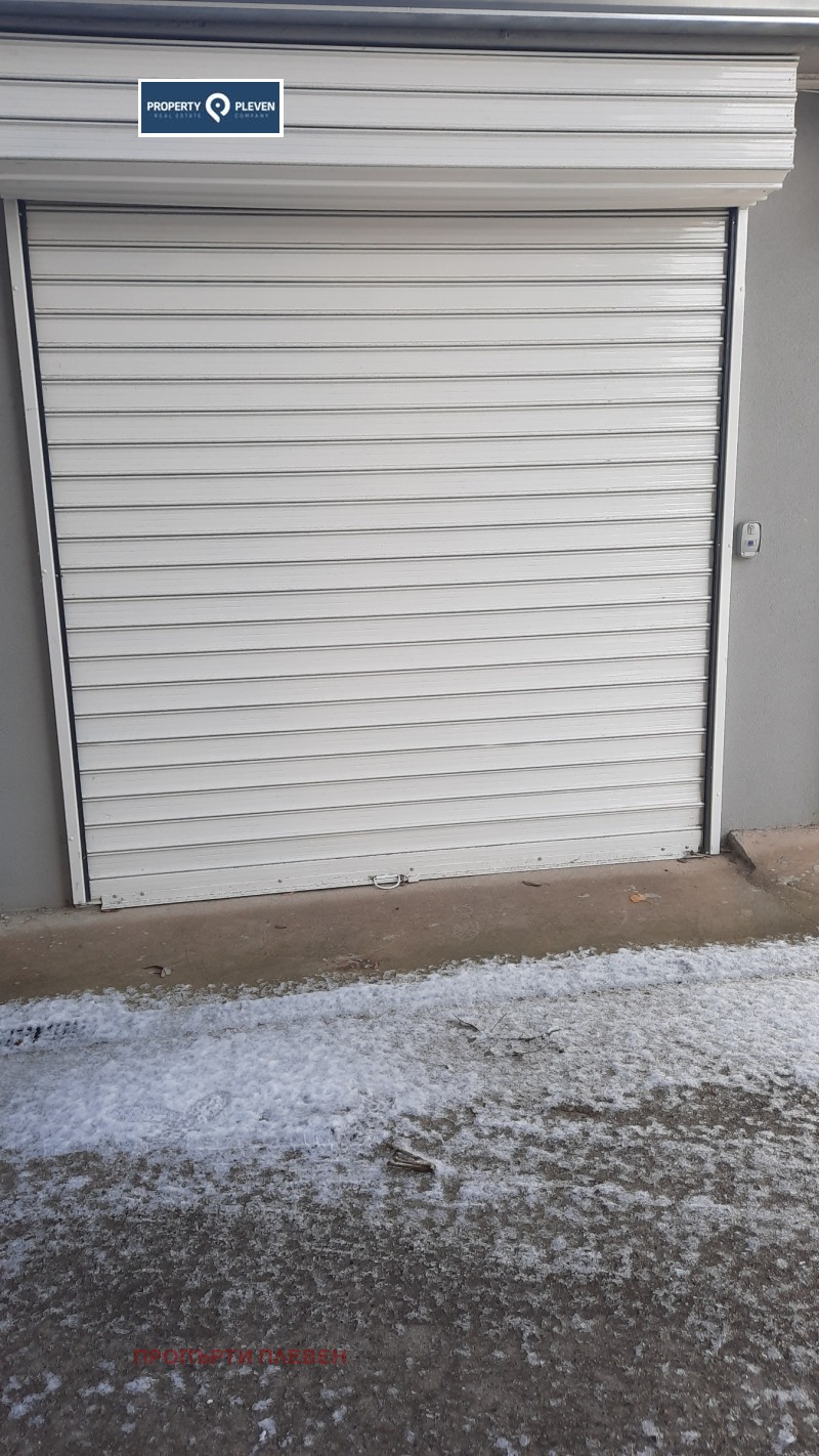 Дава под наем  Гараж, Паркомясто град Плевен , Широк център , 22 кв.м | 57968311