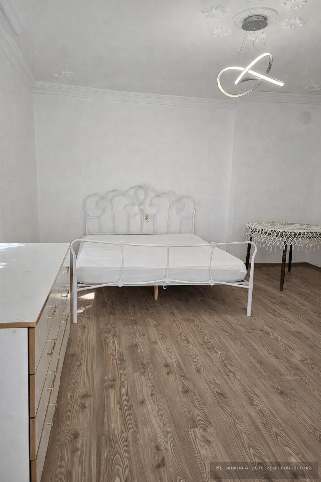 Дава под наем КЪЩА, гр. Варна, Център, снимка 2 - Къщи - 54834060