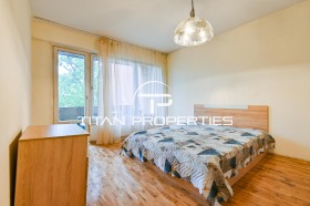 1 chambre Poligona, Sofia 1