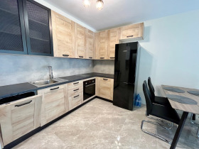 2 slaapkamers Mladost 4, Sofia