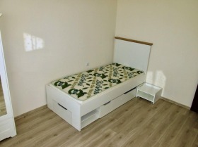 2 Schlafzimmer Dianabad, Sofia 7