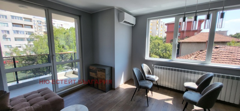 Издаје се  1 спаваћа соба Софија , Надежда 2 , 65 м2 | 80432484 - слика [3]