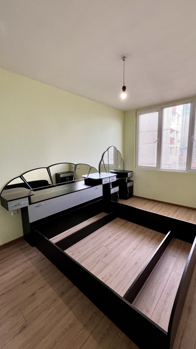 Издаје се  2 спаваће собе Софија , Надежда 1 , 72 м2 | 86691059 - слика [4]