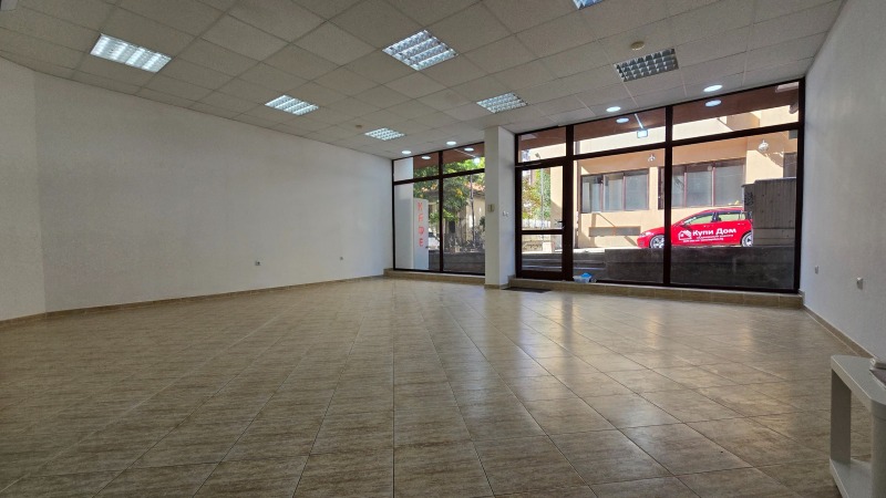 En renta  Oficina Varna , Levski 1 , 75 metros cuadrados | 73661221 - imagen [2]