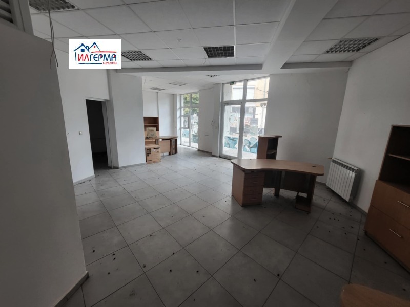 Дава под наем МАГАЗИН, гр. Гълъбово, област Стара Загора, снимка 8 - Магазини - 52460281