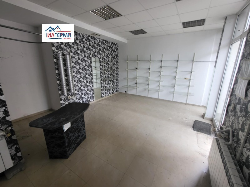 Дава под наем МАГАЗИН, гр. Гълъбово, област Стара Загора, снимка 10 - Магазини - 52460281