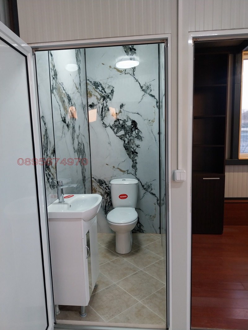 Дава под наем СКЛАД, с. Присово, област Велико Търново, снимка 14 - Складове - 52780089