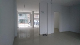 Negozio Kiuchuk Parig, Plovdiv 3