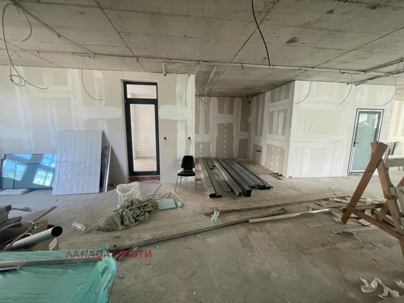 Te huur  Kantoor Sofia , Tsentar , 374 m² | 87442515 - afbeelding [11]