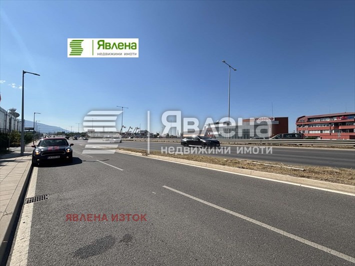 Дава под наем МЯСТО, гр. София, Малинова долина, снимка 3 - Парцели - 55793150
