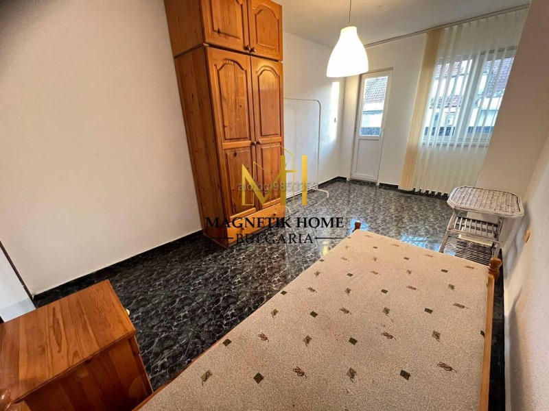 En renta  2 dormitorios Burgas , Vazrazhdane , 80 metros cuadrados | 77039925 - imagen [7]