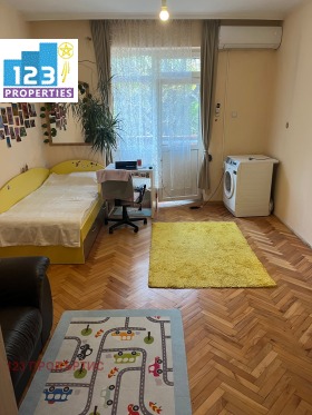 ���� ��� ���� 3-����� | Imot.bg � ����� ������ 12