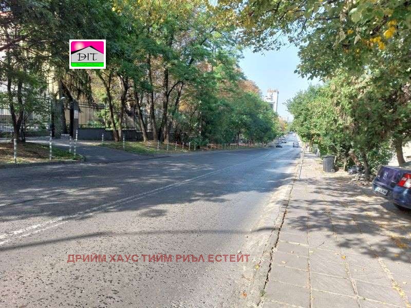 Дава под наем 1-СТАЕН, гр. София, Лозенец, снимка 14 - Апартаменти - 53049063