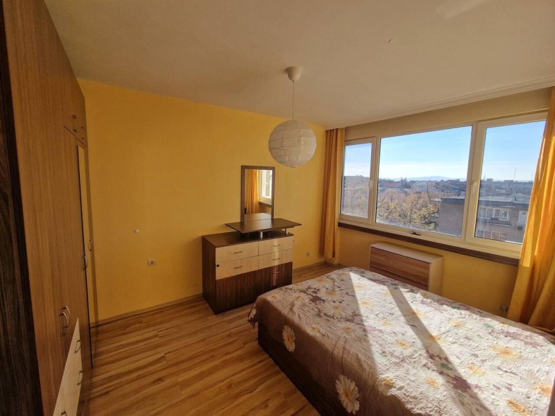 Da affittare  1 camera da letto Burgas , Vazragdane , 74 mq | 70911227 - Immagine [5]