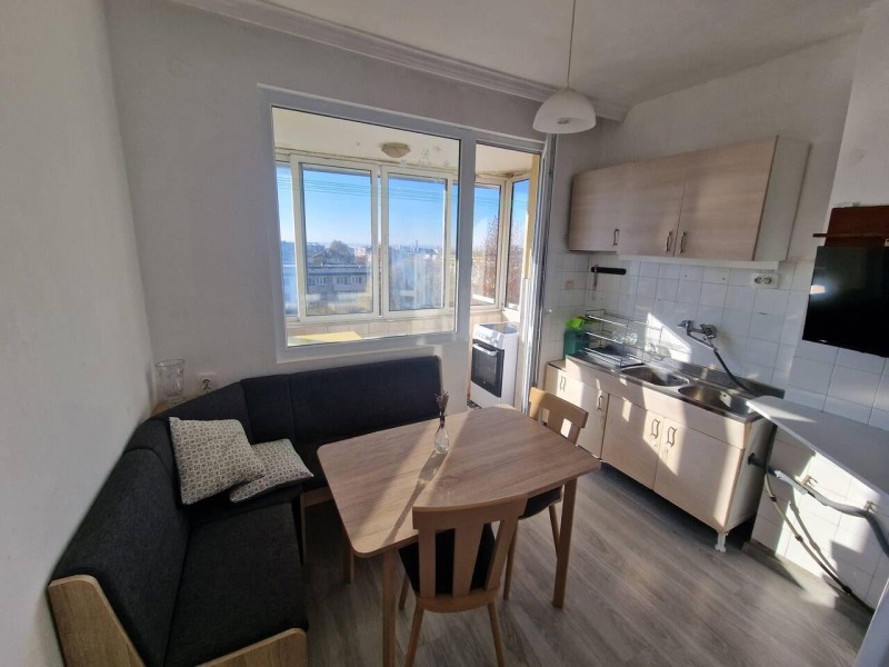 Da affittare  1 camera da letto Burgas , Vazragdane , 74 mq | 70911227 - Immagine [3]