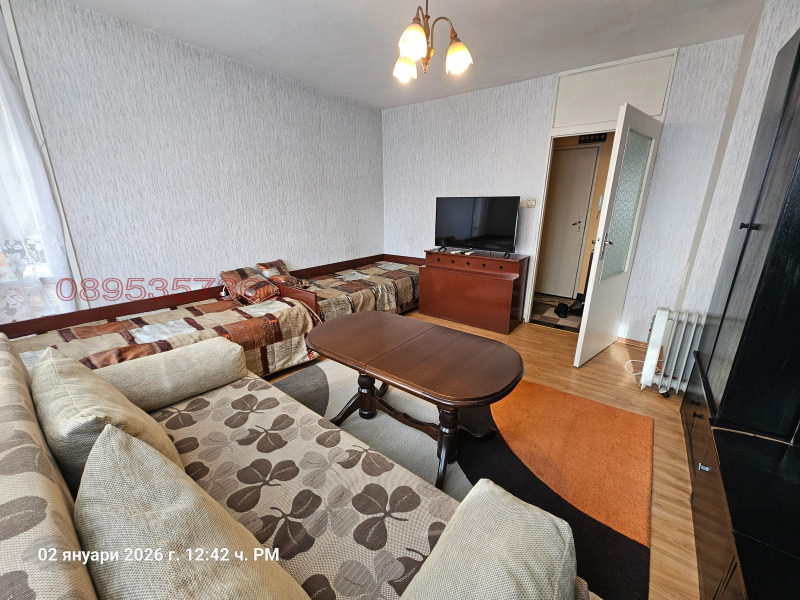 Дава под наем 2-СТАЕН, гр. Стара Загора, Три чучура - юг