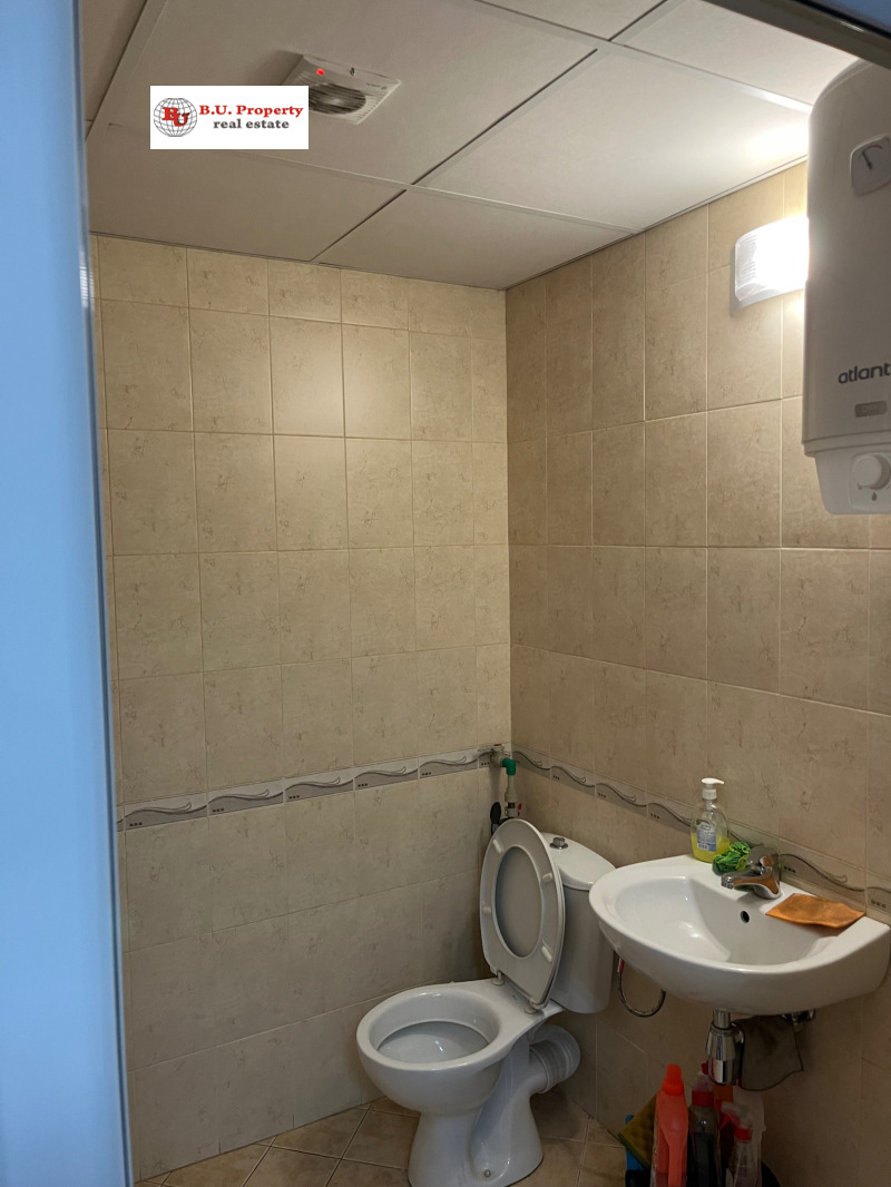 Дава под наем ОФИС, гр. Перник, Изток, снимка 4 - Офиси - 53084846