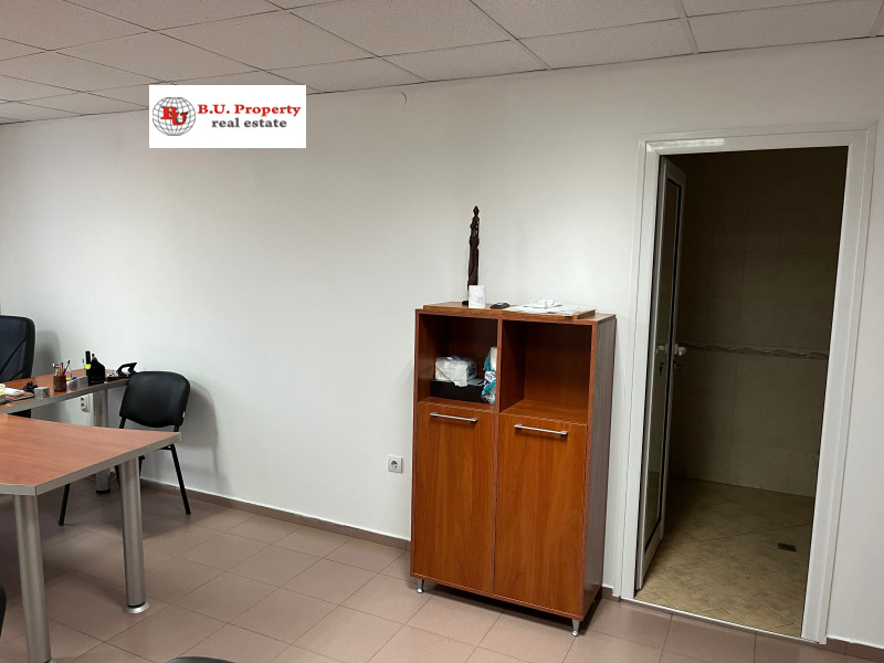 Дава под наем ОФИС, гр. Перник, Изток, снимка 3 - Офиси - 53084846