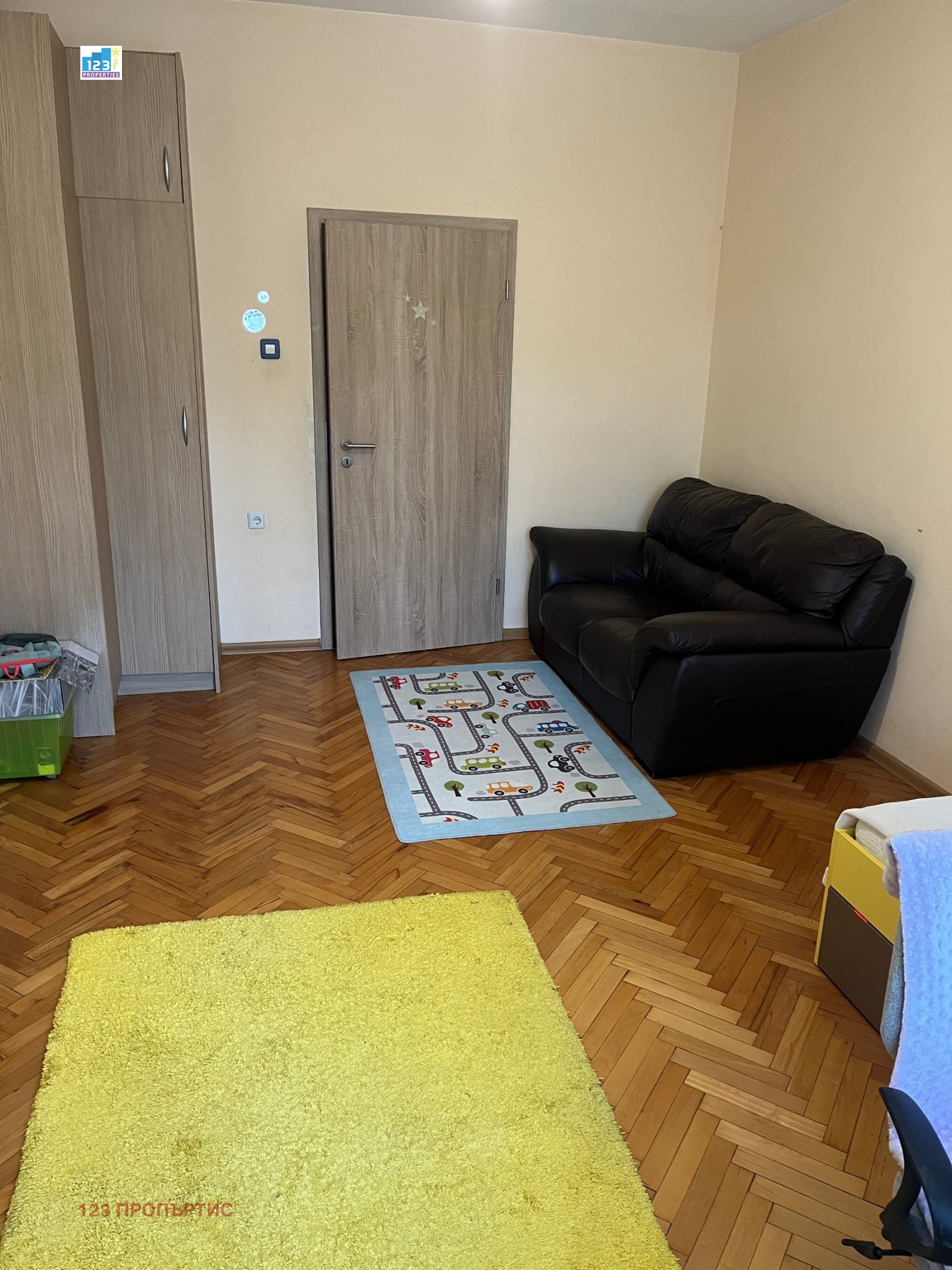 Дава под наем 3-СТАЕН, гр. София, Лозенец, снимка 14 - Апартаменти - 55654092