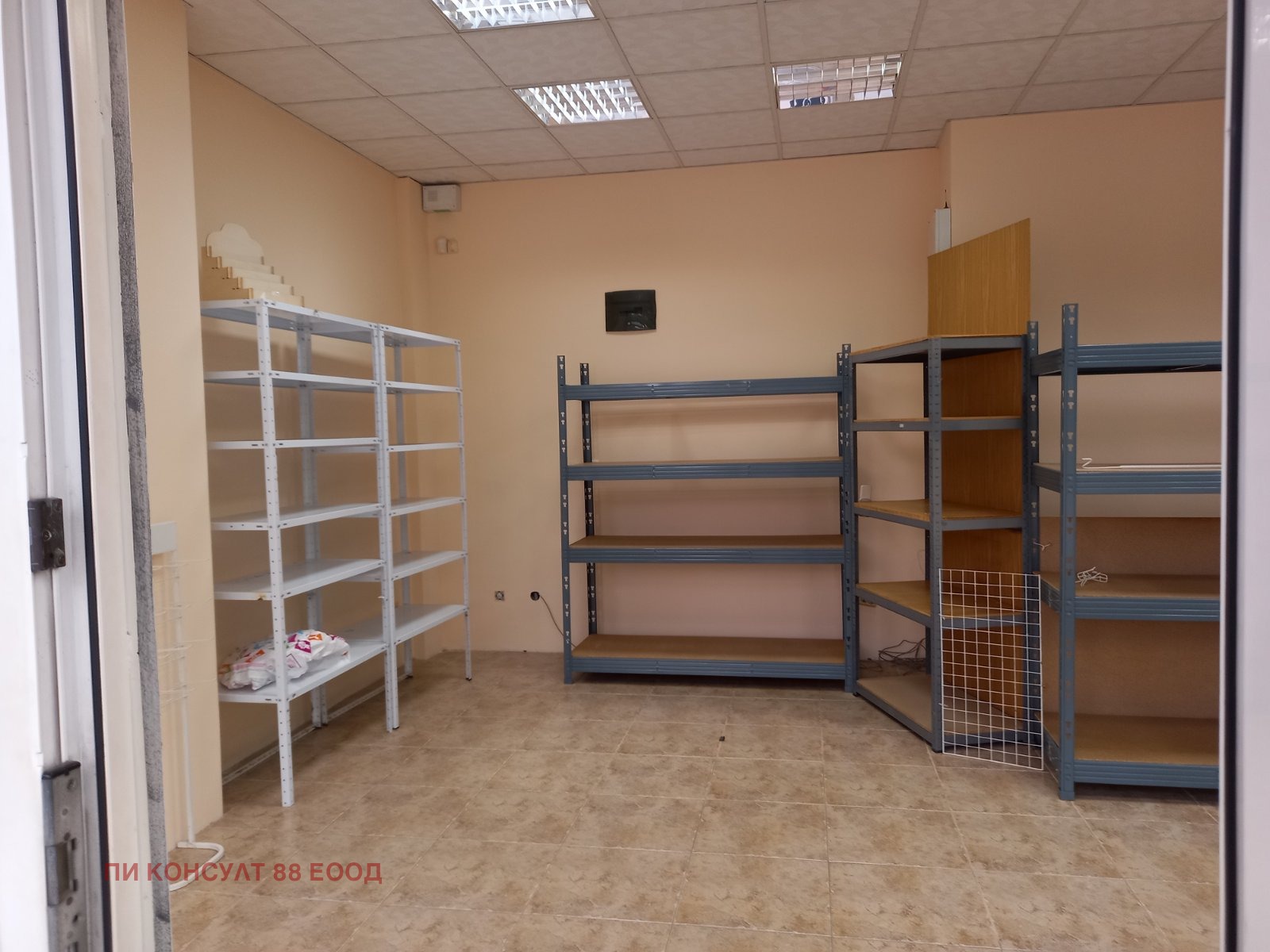 Дава под наем МАГАЗИН, гр. София, Младост 2, снимка 3 - Магазини - 55275271