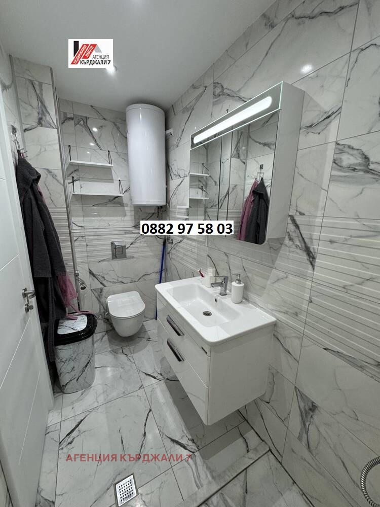 Дава под наем  2-стаен град Кърджали , Център , 85 кв.м | 81459291 - изображение [8]