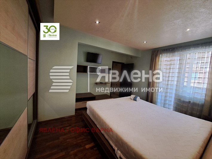 Издаје се  2 спаваће собе Варна , Базар Левски , 110 м2 | 53934180 - слика [7]