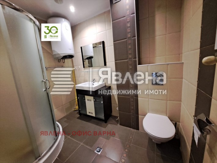 Издаје се  2 спаваће собе Варна , Базар Левски , 110 м2 | 53934180 - слика [11]