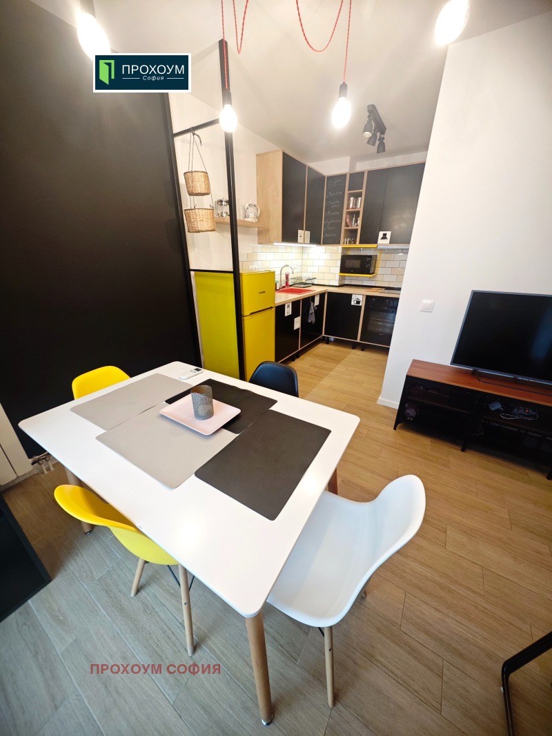 Дава под наем 3-СТАЕН, гр. София, Оборище, снимка 4 - Апартаменти - 53369943