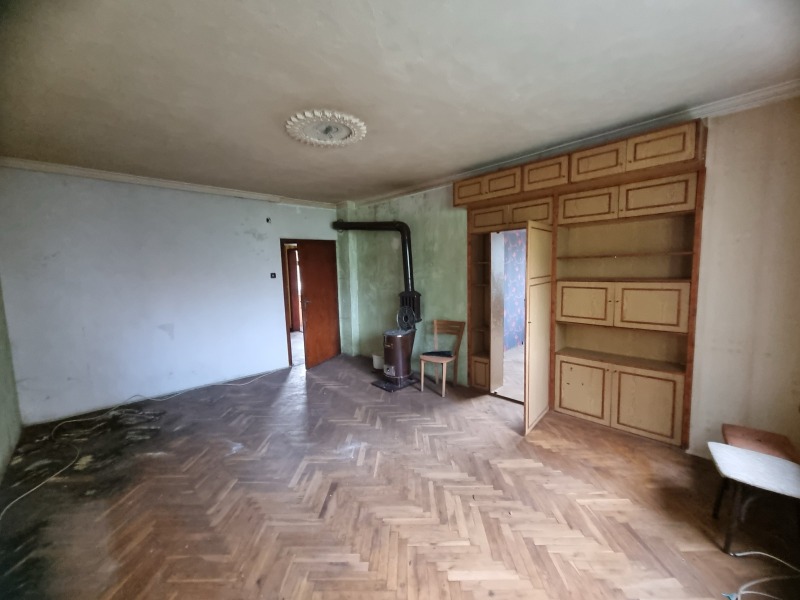 Дава под наем  Етаж от къща област София , гр. Сливница , 100 кв.м | 54269808 - изображение [7]