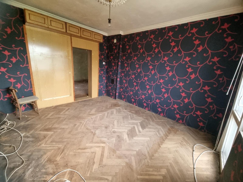 Дава под наем  Етаж от къща област София , гр. Сливница , 100 кв.м | 54269808 - изображение [4]
