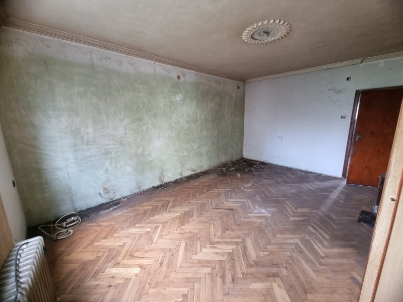 Дава под наем  Етаж от къща област София , гр. Сливница , 100 кв.м | 54269808 - изображение [6]