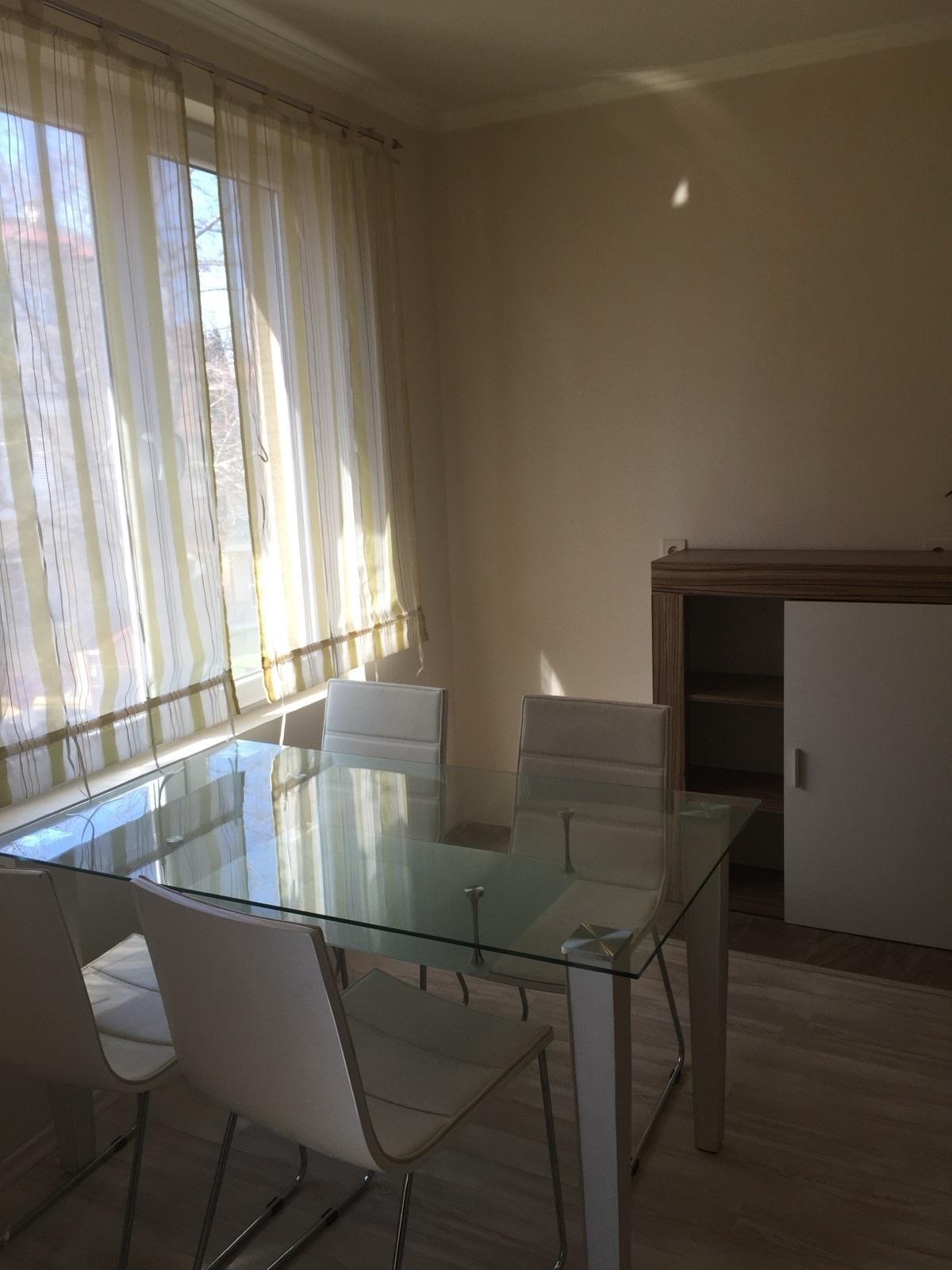 Дава под наем 2-СТАЕН, гр. Бургас, Център, снимка 2 - Апартаменти - 54351035