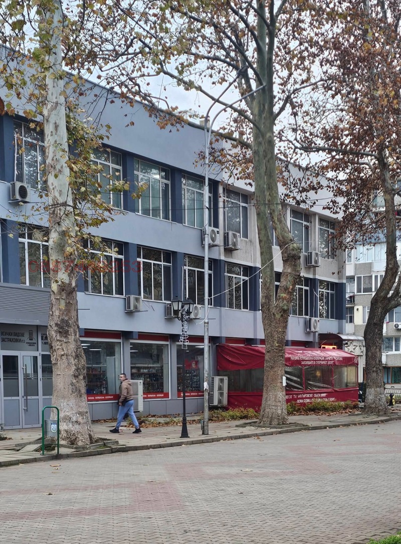 Дава под Наем ОФИС в област Силистра, гр. Дулово - 30 кв.м / При запитване