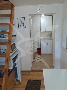 Studio Tšataldža, Varna