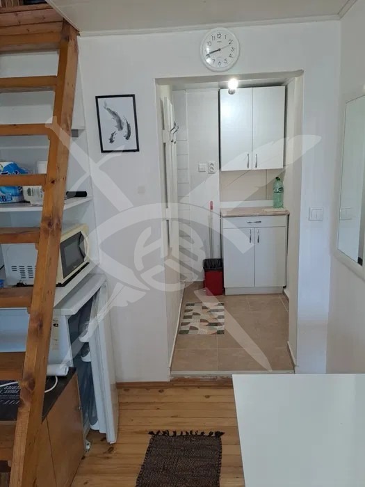 Vuokrattavana  Studio Varna , Tšataldža , 20 neliömetriä | 27931500