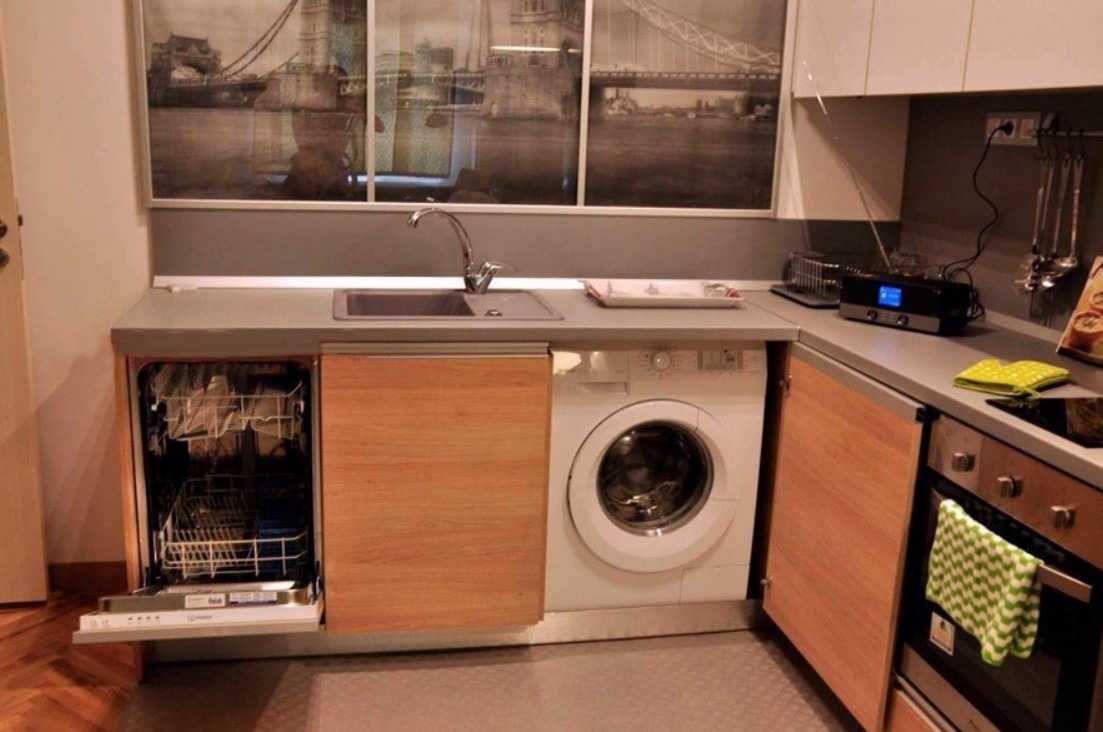 Дава под наем 2-СТАЕН, гр. София, Център, снимка 4 - Апартаменти - 54263631