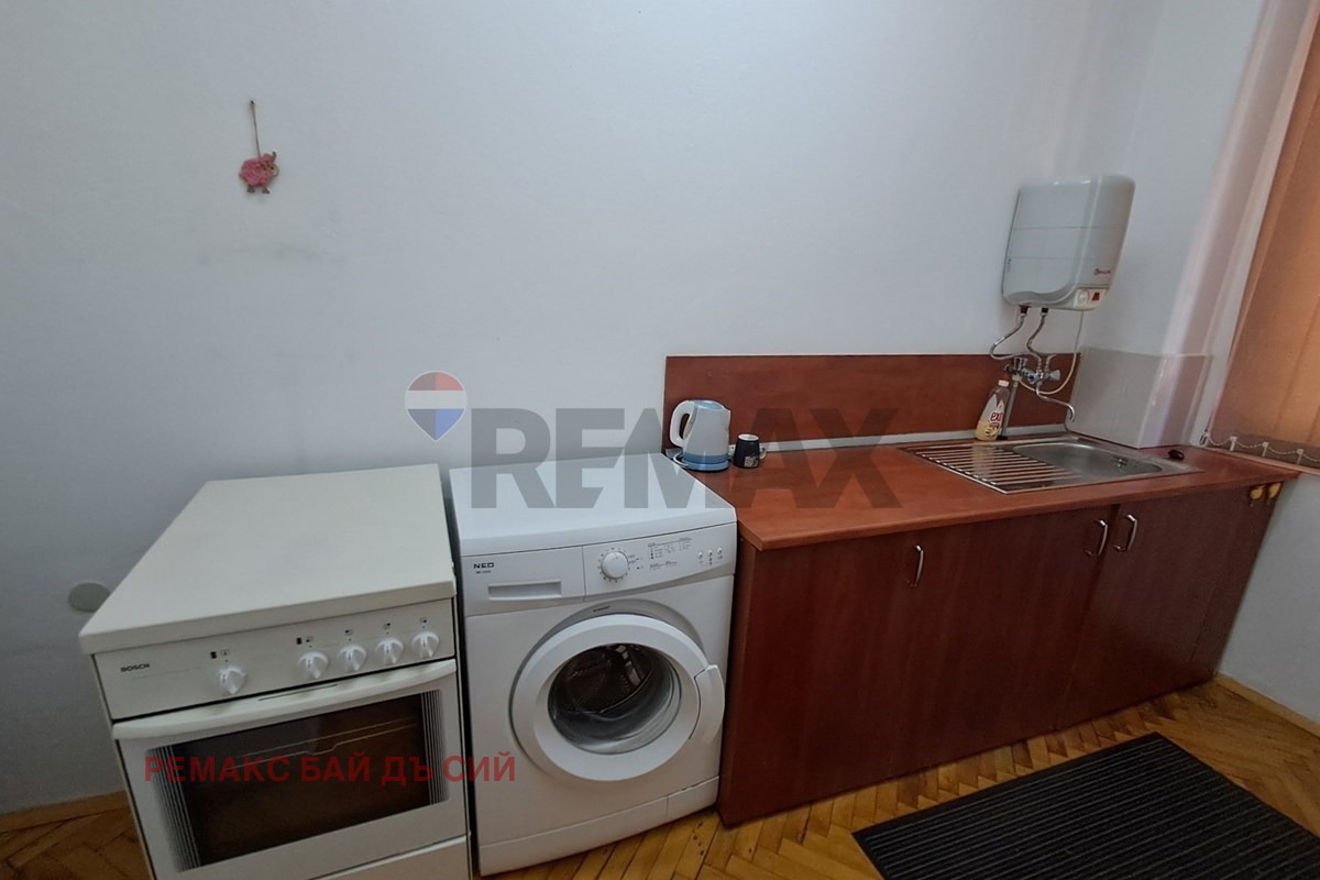 Дава под наем ОФИС, гр. Варна, ВИНС-Червен площад, снимка 7 - Офиси - 56015237