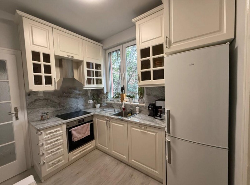 En renta  1 dormitorio Sofia , Zona B-5 , 65 metros cuadrados | 37128948 - imagen [2]