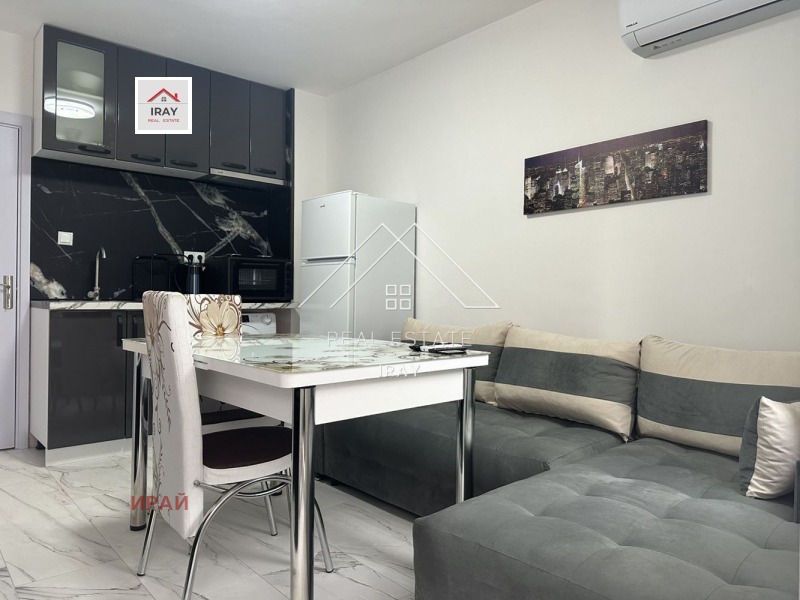 Kiadó  1 hálószoba Stara Zagora , Centar , 50 négyzetméter | 16082377