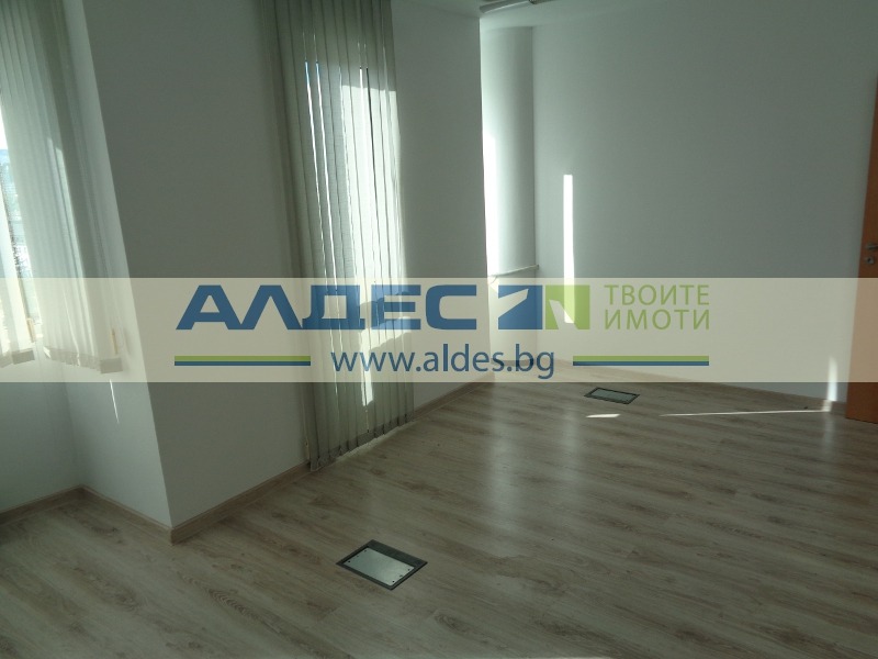 Te huur  Kantoor Sofia , Chipodruma , 43 m² | 46571992 - afbeelding [2]