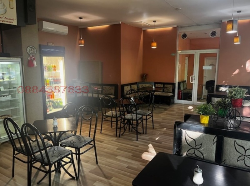 Дава под наем ЗАВЕДЕНИЕ, гр. Благоевград, Идеален център, снимка 2 - Заведения - 52782472