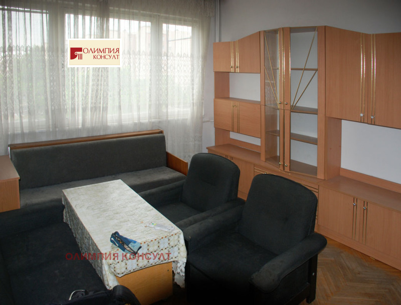 В аренду  1 спальня Пловдив , Изгрев , 70 кв.м | 61935386